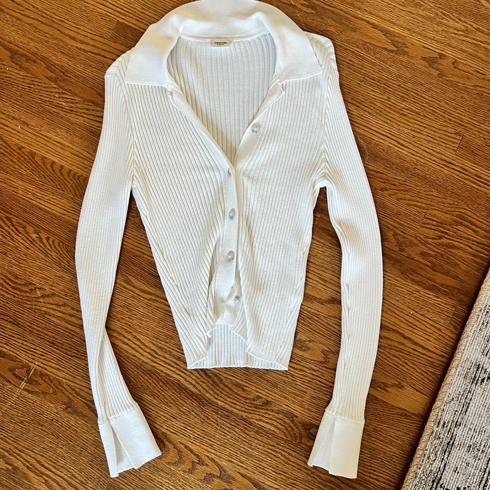 Abercrombie sweater